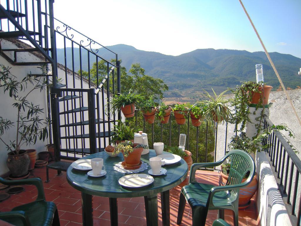 La Casa De La Abuela Clotilde Guest House Hornos Phòng bức ảnh