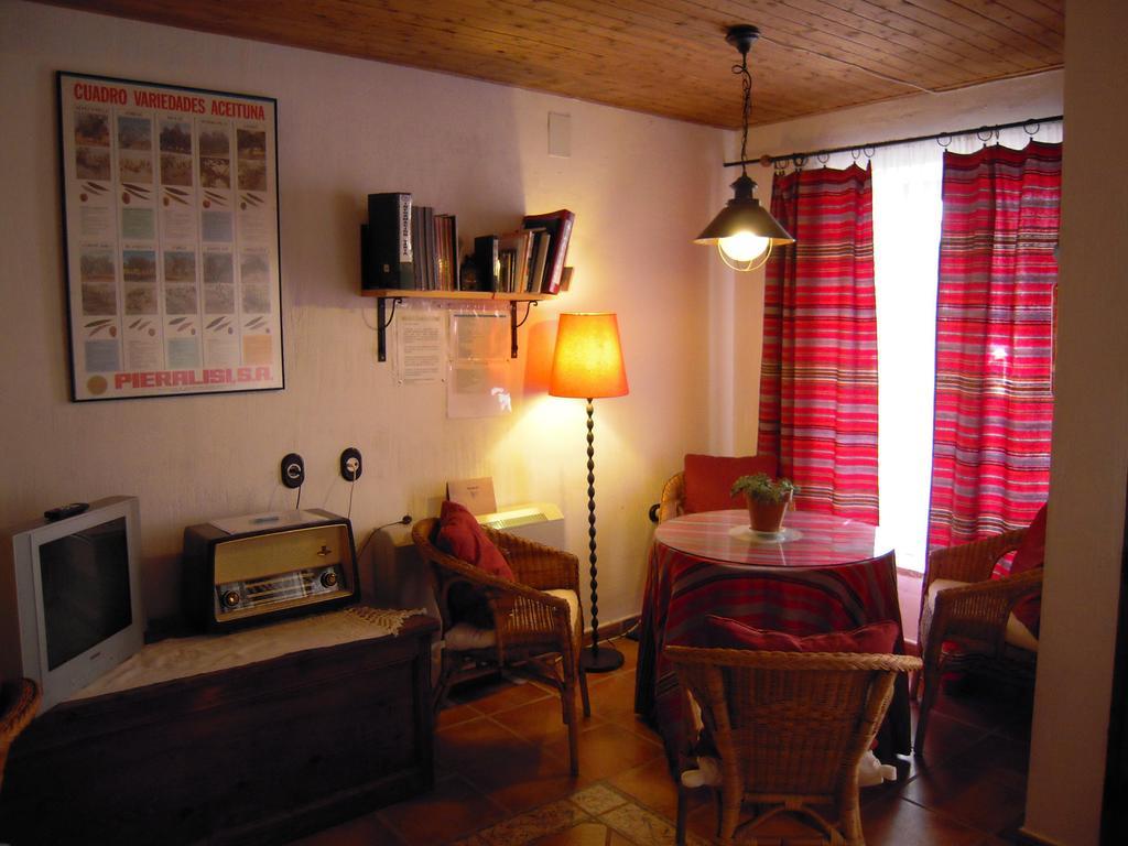 La Casa De La Abuela Clotilde Guest House Hornos Ngoại thất bức ảnh